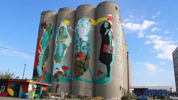 An der Donau in Belgrad stehen im Viertel Dorcol die &laquo;Silosi&raquo; (Silos), die zu einem Partyareal geworden sind. (Archivbild) - &copy; Gregor Mayer/dpa