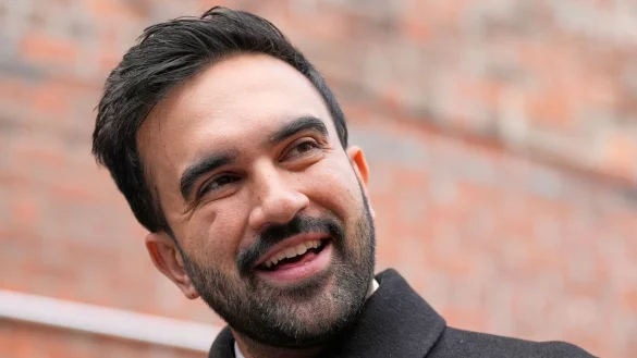 Bei dem Treffen soll es laut Mamdanis Team um &ouml;ffentliche Sicherheit, wirtschaftliche Stabilit&auml;t und Bezahlbarkeit gehen. - &copy; Seth Wenig/AP/dpa