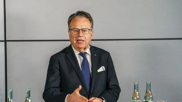 Frank-Jürgen Weise war von 2004 bis 2017 Chef der Bundesagentur für Arbeit. (Archivfoto) - © Andreas Arnold/dpa