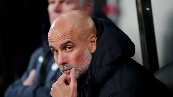 Gegen Leverkusen gefordert: Pep Guardiola. - &copy; Owen Humphreys/PA Wire/dpa