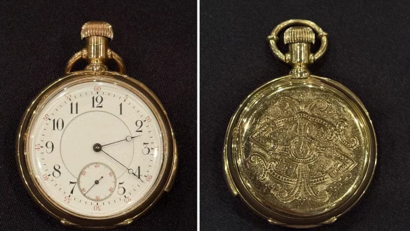 Eine goldene Titanic-Taschenuhr wurde für den Rekordpreis von mehr als 2 Millionen Euro versteigert. (Handout) - © -/Henry Aldridge And Son Ltd/PA Media/dpa