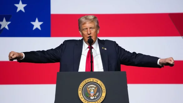 Trump w&uuml;nscht, dass die Unis verbieten, was &laquo;konservative Ideen bestrafen, herabsetzen oder sogar Gewalt gegen sie anstiften k&ouml;nnte&raquo;. - &copy; Andrew Harnik/Pool Getty Images North America/AP/dpa