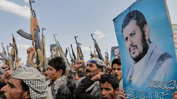 Der Anf&uuml;hrer der Huthi-Miliz im Jemen droht Israel. (Archivbild) - &copy; Osamah Abdulrahman/AP/dpa