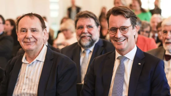 NRW-Ministerpr&auml;sident Hendrik W&uuml;st (CDU) kritisiert das russische Strafverfahren gegen Jacques Tilly scharf. (Archivbild) - &copy; Oliver Berg/dpa