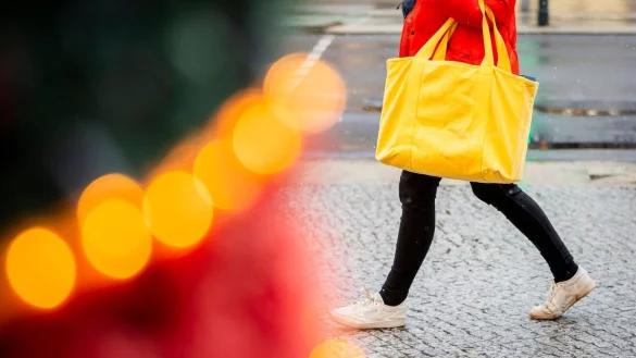 Insgesamt zeigen sich bislang nur 17 Prozent der Unternehmen mit dem Verlauf des Weihnachtsgesch&auml;fts zufrieden. - &copy; Christoph Soeder/dpa