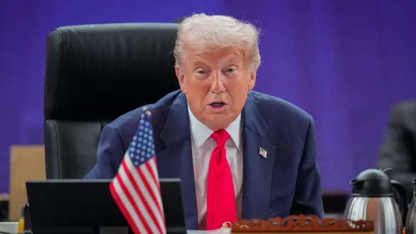 Trump ist derzeit in Asien unterwegs. - &copy; Vincent Thian/AP POOL/AP/dpa