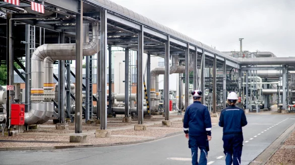 Der Gasspeicher Rehden in Niedersachsen - auch diese Anlage ist derzeit nicht allzu voll. (Archivbild) - &copy; Hauke-Christian Dittrich/dpa