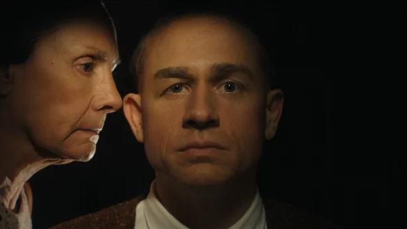 Ein M&ouml;rder und seine Mutter: &laquo;Monster: Die Geschichte von Ed Gein&raquo; - &copy; -/Netflix/dpa