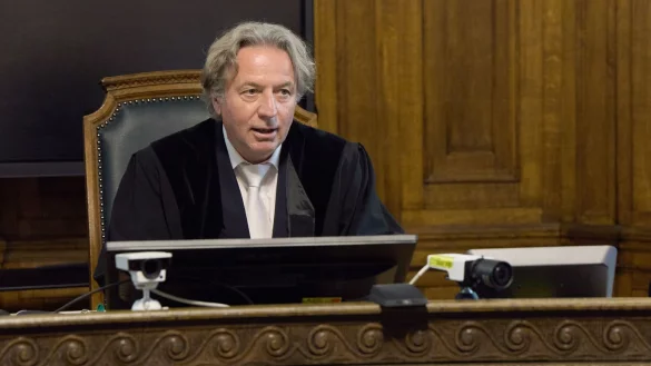 Der Vorsitzende Richter hat die Verhandlung am Freitag frühzeitig beendet. - © Georg Wendt/dpa