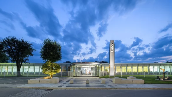 Der in Rosenheim ans&auml;ssige Schuhhersteller ist vor allem f&uuml;r seine Damenschuhe bekannt. - &copy; Stefan Schilling/Gabor/dpa
