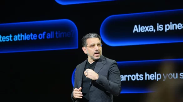 Amazons Sprachassistentin Alexa+ kann sich nach einem Ki-Umbau mit Nutzern unterhalten. - &copy; Andrej Sokolow/dpa