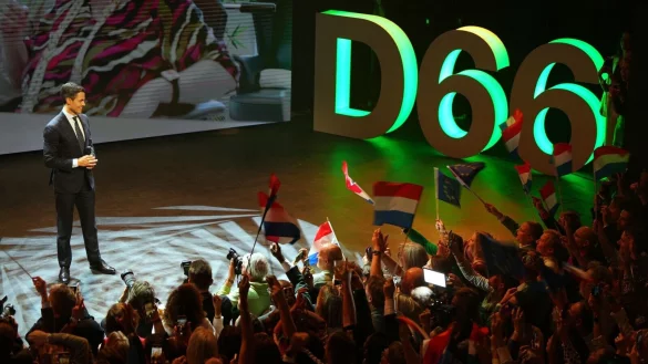 Rob Jetten k&ouml;nnte der n&auml;chste Regierungschef werden. - &copy; Peter Dejong/AP/dpa