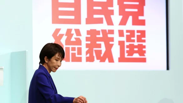 Sanae Takaichi &uuml;bernimmt als erste Frau den Vorsitzt der regierenden LDP. - &copy; Kim Kyung-Hoon/Pool Reuters/AP/dpa