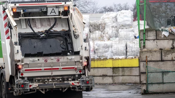 Der Säugling wurde im Bauschutt gefunden. - © Sina Schuldt/dpa