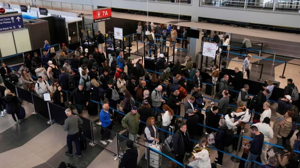 Das US-Repr&auml;sentantenhaus ber&auml;t &uuml;ber den Regierungsstillstand. - &copy; Erin Hooley/AP/dpa