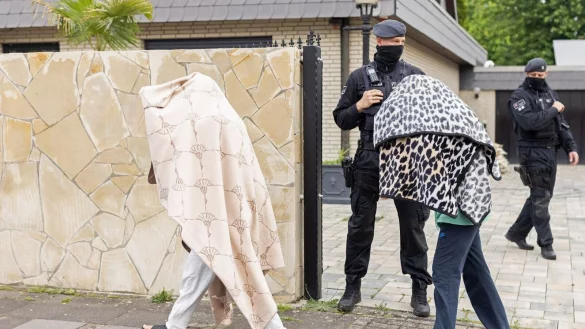 Die Beh&ouml;rde darf die Villa eines Clans in Leverkusen einziehen. (Archivbild) - &copy; Marcel Kusch/dpa