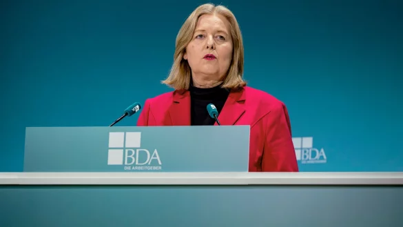 Bei den Jusos berichtete Bas von ihren Erfahrungen auf dem Arbeitgebertag. (Archivbild) - © Fabian Sommer/dpa