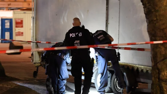 Im Mai 2022 waren rund 100 Mitglieder des Motorradclubs Hells Angels und einer türkisch-libanesischen Großfamilie aneinandergeraten. (Archivbild) - © Roberto Pfeil/dpa