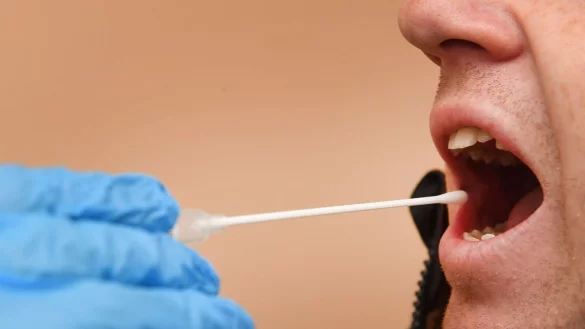 Ein Betrugsversuch mit einem Vaterschaftstest war Thema einer Gerichtsverhandlung am Amtsgericht Dillingen. (Symbolbild) - &copy; Stefan Sauer/dpa