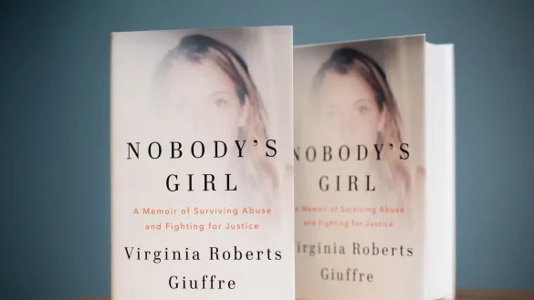 In den Memoiren des Epstein-Opfers Virginia Giuffre sind erschütternde Details über den sexuellen Missbrauch durch Jeffrey Epstein und seine Mittäter zu lesen. (Handout) - © James Manning/PA Wire/dpa
