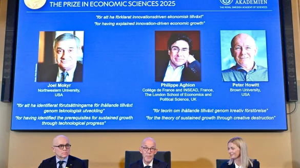 Drei Wachstumsforscher werden mit dem diesjährigen Wirtschaftsnobelpreis geehrt. - © Anders Wiklund/TT News Agency/AP/dpa