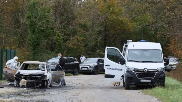 Nach einer Autoattacke in Westfrankreich beruft sich der Fahrer auf &laquo;Befehle von Allah&raquo;. (Archivbild) - &copy; Yohan Bonnet/AP/dpa