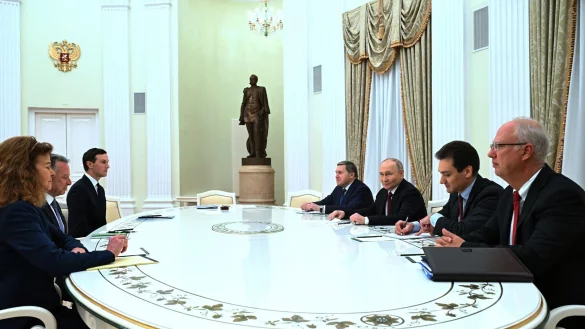 Entscheidende Gespräche? Putin empfängt den US-Gesandten - © Kristina Kormilitsyna/Sputnik, Kremlin Pool via AP/dpa