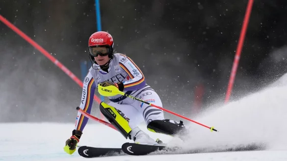 Lena Dürr fuhr im zweiten Durchgang in Copper Mountain noch auf Rang zwei vor. - © Robert F. Bukaty/AP/dpa