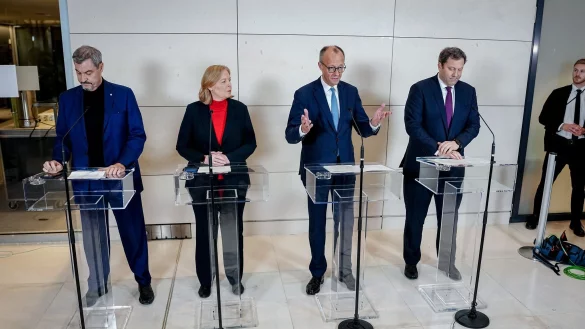 Kanzler Merz: &laquo;Ein starkes Deutschland braucht eine starke Wirtschaft.&raquo; - &copy; Kay Nietfeld/dpa