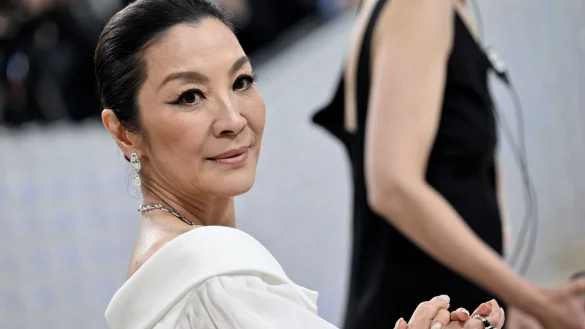 Die Berlinale ehrt Michelle Yeoh mit dem Goldenen Ehrenbären. (Archivbild) - © Evan Agostini/Invision/AP/dpa