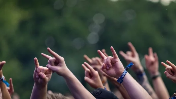 Rock am Ring und sein Zwillingsfestival Rock im Park finden im kommenden Jahr vom 5. bis zum 7. Juni statt. (Archivbild) - &copy; Daniel Karmann/dpa