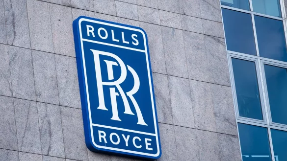 Die veränderte Bedrohungslage hat bei Rolls-Royce zu einer deutlich erhöhter Nachfrage im Behördengeschäft geführt, zu dem auch die Panzermotoren gehören. (Archivbild) - © Silas Stein/dpa