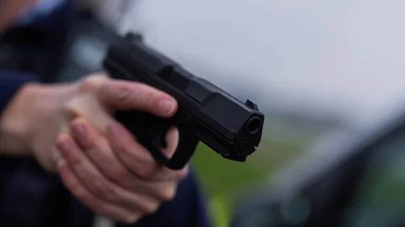 Die meisten Sch&uuml;sse der Polizei auf Menschen in NRW hatten keine t&ouml;dliche Wirkung. (Symbolbild) - &copy; Rolf Vennenbernd/dpa