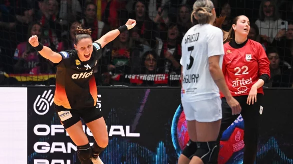 Die deutschen Handballerinnen haben vorzeitig die WM-Hauptrunde erreicht. - © Marijan Murat/dpa