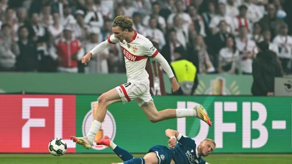 Erst gewann Nick Woltemade mit dem VfB Stuttgart den DFB-Pokal, dann zeigte er Mitgef&uuml;hl mit Gegner Bielefeld. - &copy; Federico Gambarini/dpa