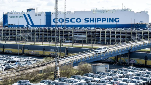 Exportgut Auto - in die USA sind deutlich weniger Fahrzeuge geliefert worden. (Archivbild) - &copy; Sina Schuldt/dpa