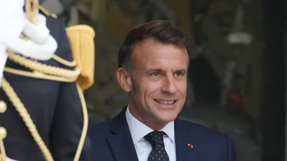 Wen ernennt Macron zu Frankreichs neuem Premier? - &copy; Michel Euler/AP/dpa