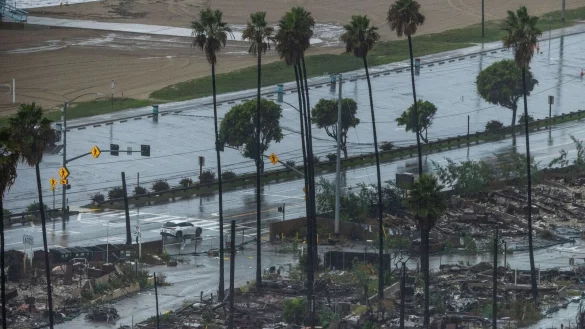 Die Beh&ouml;rden warnen von Sturzfluten und &Uuml;berschwemmungen. - &copy; Ethan Swope/AP/dpa