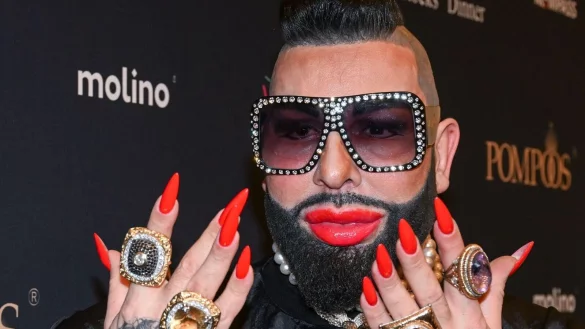 Der im baden-w&uuml;rttembergischen Maulbronn geborene Modemacher Gl&ouml;&ouml;ckler lebte lange in der Pfalz und wohnt heute in Berlin. (Archivbild) - &copy; Jens Kalaene/dpa