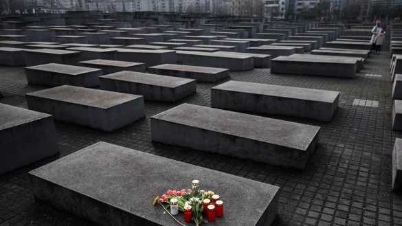 Der Terrorangriff der Hamas auf Israel wirkt sich laut Verfassungsschutz auch auf Deutschland aus. (Illustration) - &copy; Hannes P. Albert/dpa