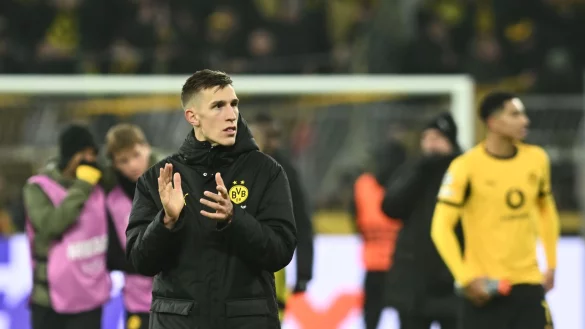 Bleibt er beim BVB? Nico Schlotterbeck. (Archivfoto) - © Bernd Thissen/dpa