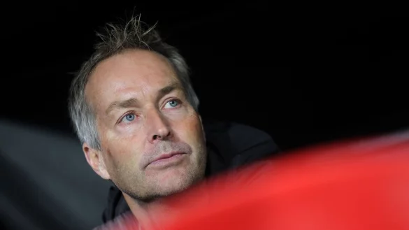 Hat vor dem Spiel gegen Paris einige Ausf&auml;lle in seiner Mannschaft: Kasper Hjulmand. (Archivbild) - &copy; Rolf Vennenbernd/dpa