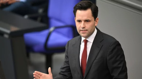 Der Vorsitzende der Jungen Union, Johannes Winkel, verlangt von der Bundesregierung gro&szlig;e Sozialreformen. (Archivfoto) - &copy; Niklas Graeber/dpa