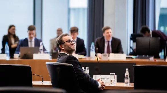 Netzagentur droht Post mit Strafen (Archivbild). - &copy; Christoph Soeder/dpa