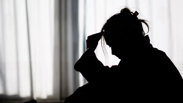 Nur noch 40 Prozent der Menschen in Deutschland haben einer Umfrage zufolge positive Erwartungen f&uuml;r die eigene Zukunft. (Symbolbild) - &copy; Julian Stratenschulte/dpa/dpa-tmn