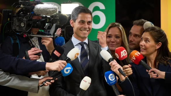 Rob Jetten hat beste Aussichten Regierungschef zu werden. - &copy; Peter Dejong/AP/dpa