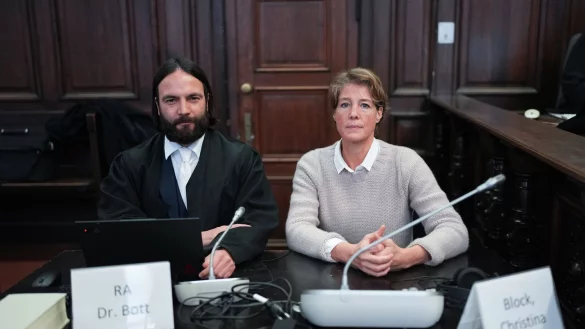 Christina Blocks Verteidiger Ingo Bott fordert, dass eine Anklage gegen ihren Ex-Mann Stephan Hensel in einem weiteren Verfahren &ouml;ffentlich verlesen wird. - &copy; Marcus Brandt/Pool dpa/dpa