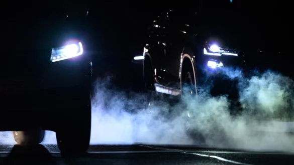 Die EU-Kommission will vom 100-Prozent-Reduktionsziel f&uuml;r Autos beim klimasch&auml;dlichen CO2-Aussto&szlig; abr&uuml;cken. (Symbolbild) - &copy; Robert Michael/dpa