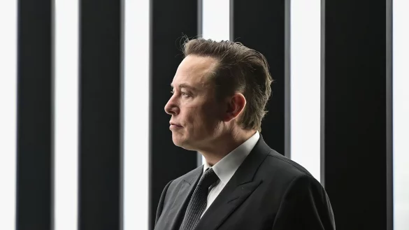 Musk k&ouml;nnte Aktien im Wert von einer Billion Dollar bekommen - wenn Tesla in zehn Jahren ambitionierte Ziele erf&uuml;llt. (Archivbild) - &copy; Patrick Pleul/dpa