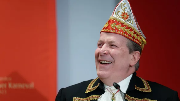 Christoph Kuckelkorn gibt sein Amt als Präsident des Festkomitees Kölner Karneval ab. - © Henning Kaiser/dpa